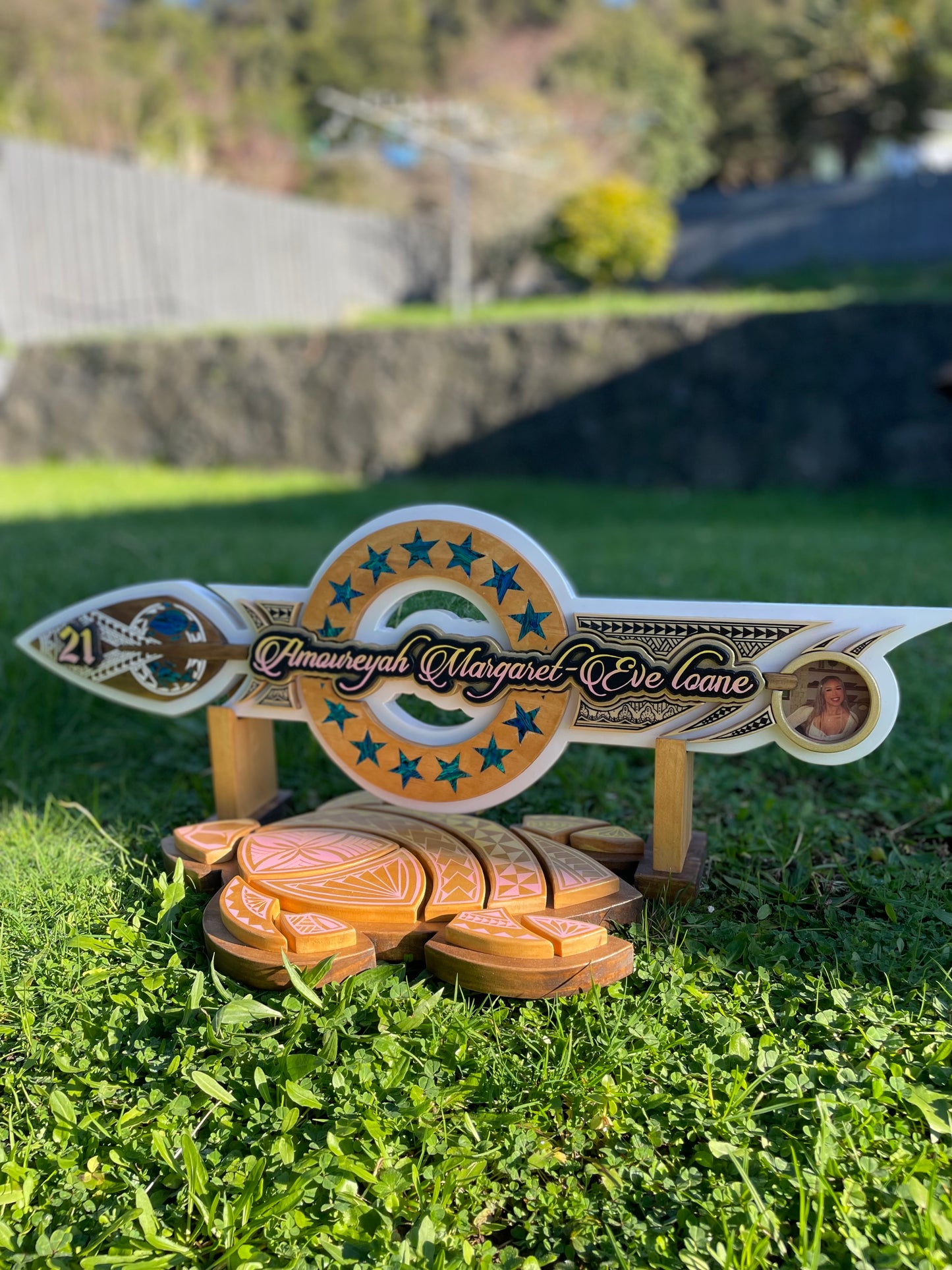 700mm Birthday Carving